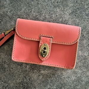 👜 [Fossil] Vintage Salmon Leather Clutch Wristlet Purse with Brass Turnlock, EUC